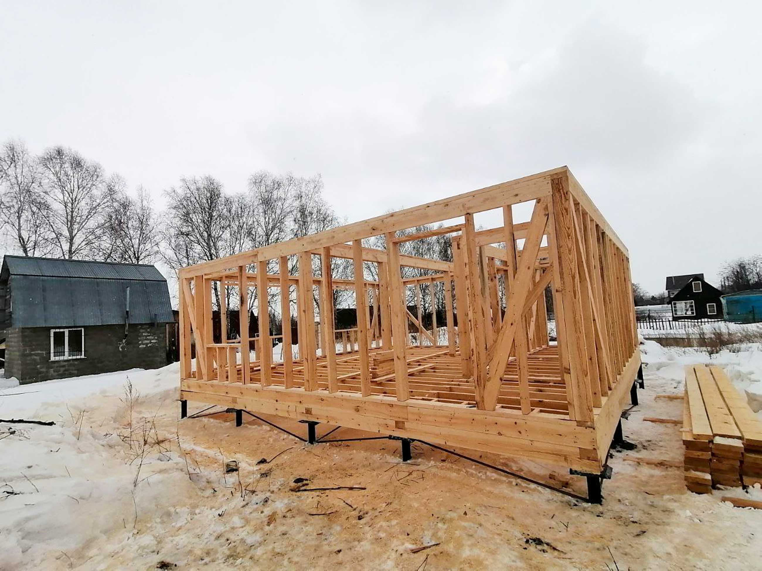 Ход строительства Строительство каркасного дома в п.Плодопитомник, г.Барнаул